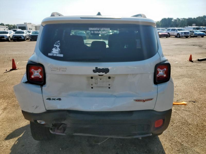 ZACCJBCB5HPE52633 - 2017 JEEP RENEGADE TRAILHAWK WHITE photo 6