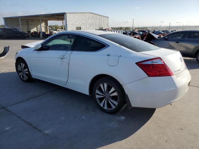 1HGCS12889A018903 - 2009 HONDA ACCORD EXL WHITE photo 2