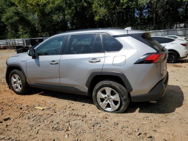 2T3RWRFVXMW117860 - 2021 TOYOTA RAV4 XLE SILVER photo 2