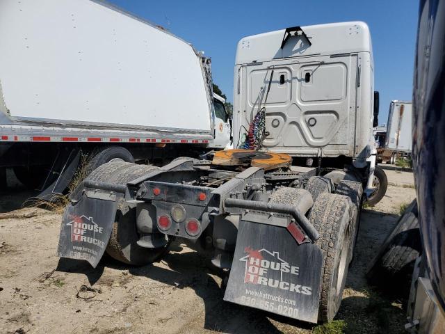 3AKJGHDV1JSJW5363 - 2018 FREIGHTLINER CASCADIA 1 白色 照片 4