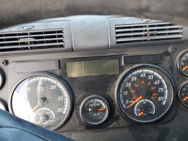 3AKJGHDV1JSJW5363 - 2018 FREIGHTLINER CASCADIA 1 白色 照片 8