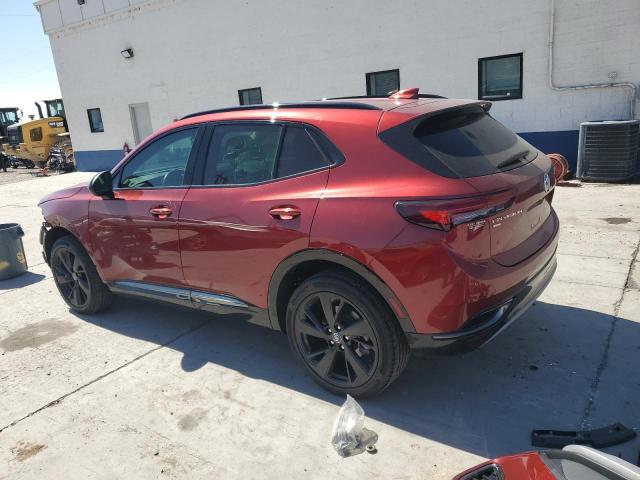 LRBFZMR48PD143180 - 2023 BUICK ENVISION PREFERRED წითელი ფოტო 2