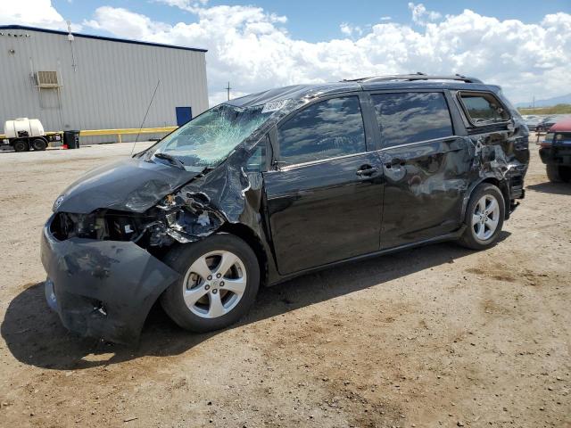 2011 TOYOTA SIENNA LE, 