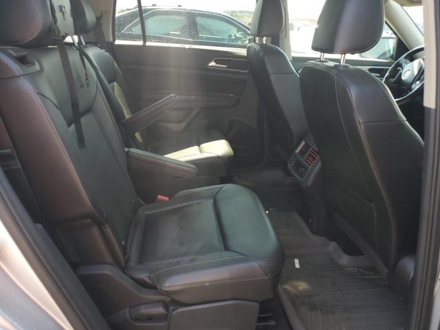 1V2KR2CA1JC590934 - 2018 VOLKSWAGEN ATLAS SE Արծաթագույն լուսանկար 11