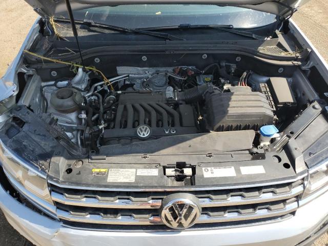 1V2KR2CA1JC590934 - 2018 VOLKSWAGEN ATLAS SE Արծաթագույն լուսանկար 12