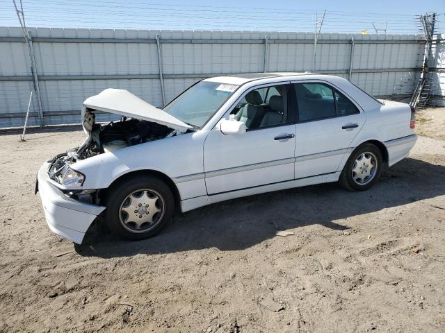 WDBHA29G3YA798137 - 2000 MERCEDES-BENZ C 280 WHITE photo 1