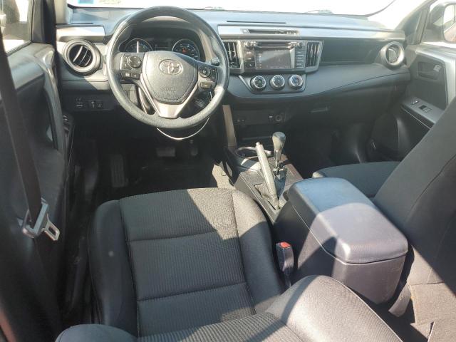 JTMBFREV2HJ121215 - 2017 TOYOTA RAV4 LE წითელი ფოტო 8