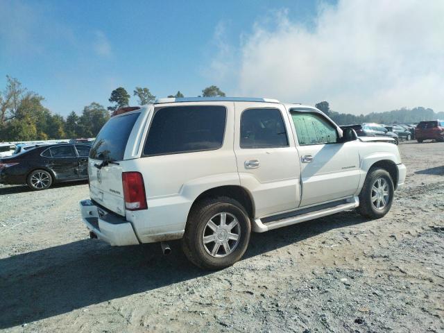 1GYEK63N43R257439 - 2003 CADILLAC ESCALADE LUXURY WHITE photo 3