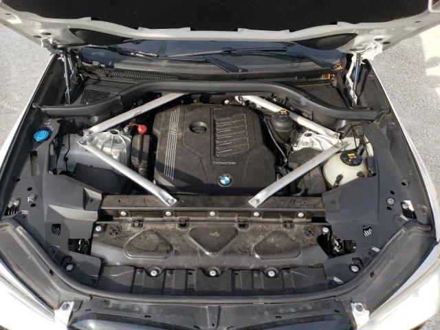 5UXCR4C02LLW63576 - 2020 BMW X5 SDRIVE WHITE photo 12