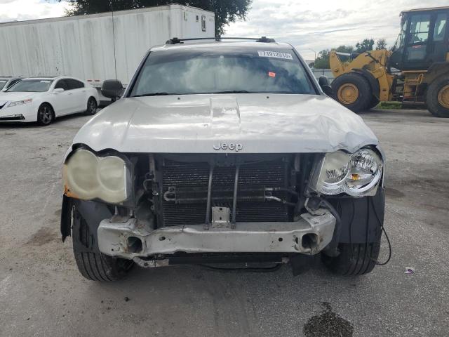 1J8GS48K39C552165 - 2009 JEEP GRAND CHEROKEE LAREDO 灰色 照片 5