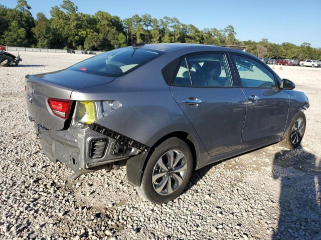 3KPA24AD9PE612903 - 2023 KIA RIO LX SILVER photo 3