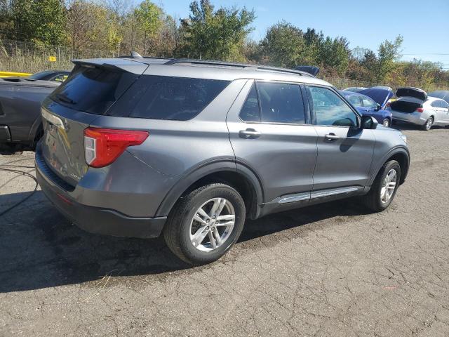 1FMSK8DH3NGB34433 - 2022 FORD EXPLORER XLT CHARCOAL photo 3