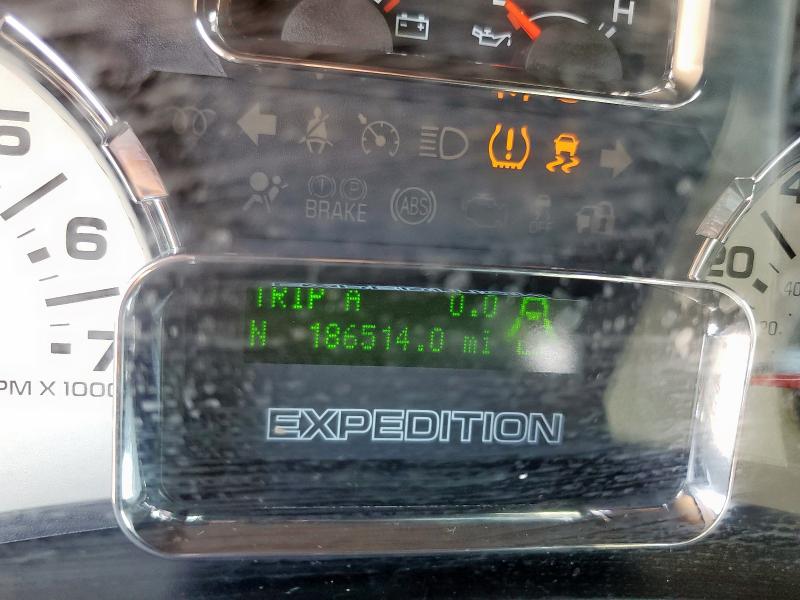 1FMJU1J50EEF55979 - 2014 FORD EXPEDITION XLT 绿色 照片 9