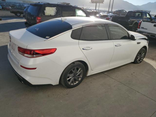 5XXGT4L35KG294337 - 2019 KIA OPTIMA LX WHITE photo 3