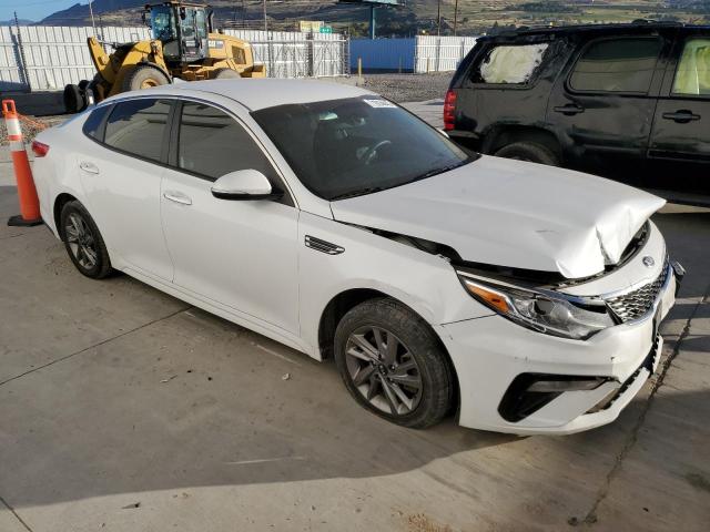 5XXGT4L35KG294337 - 2019 KIA OPTIMA LX WHITE photo 4