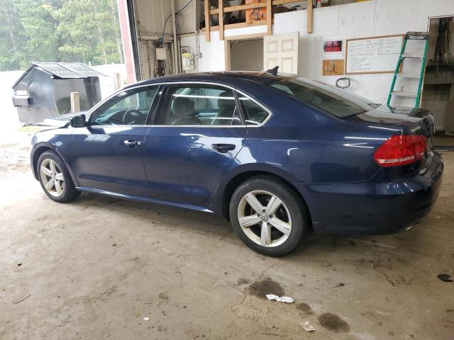 1VWBN7A36DC087478 - 2013 VOLKSWAGEN PASSAT SE BLUE photo 2