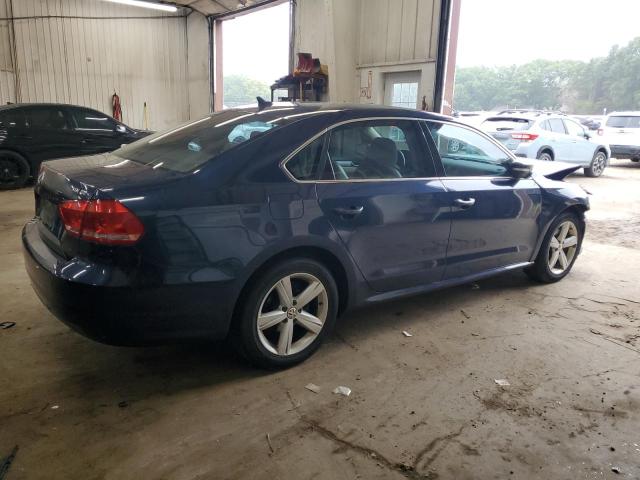 1VWBN7A36DC087478 - 2013 VOLKSWAGEN PASSAT SE BLUE photo 3