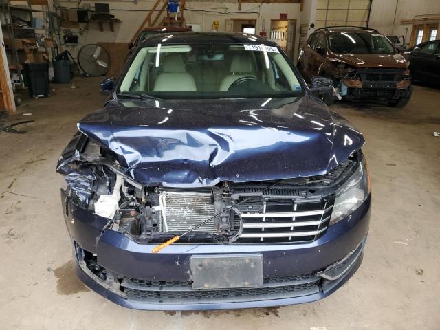 1VWBN7A36DC087478 - 2013 VOLKSWAGEN PASSAT SE BLUE photo 5