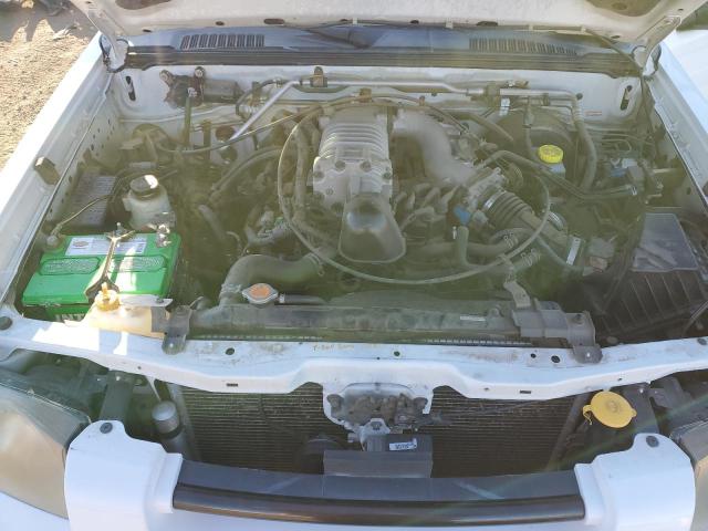 1N6MD29Y73C442090 - 2003 NISSAN FRONTIER CREW CAB SC WHITE photo 11