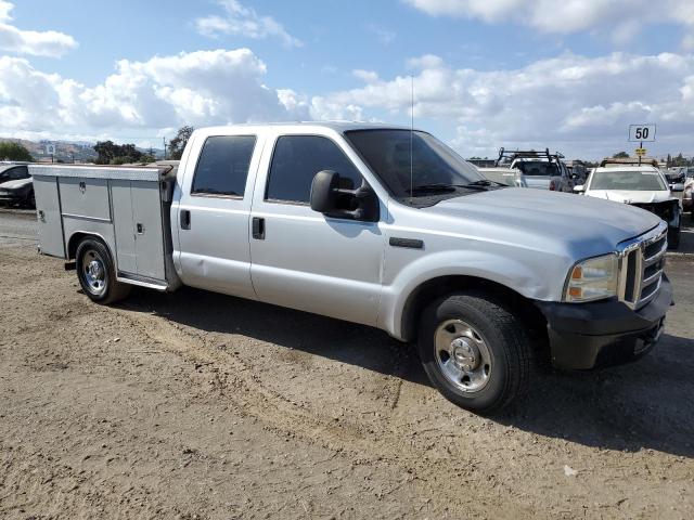 1FTSW20P37EB25121 - 2007 FORD F250 SUPER DUTY SILVER photo 4