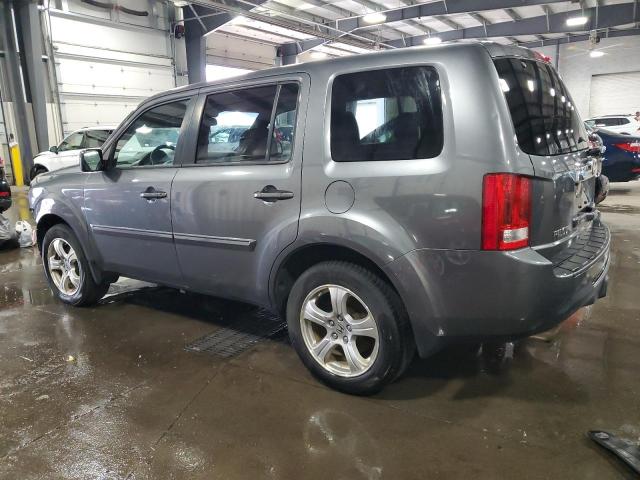 5FNYF4H66DB043573 - 2013 HONDA PILOT EXL GRAY photo 2