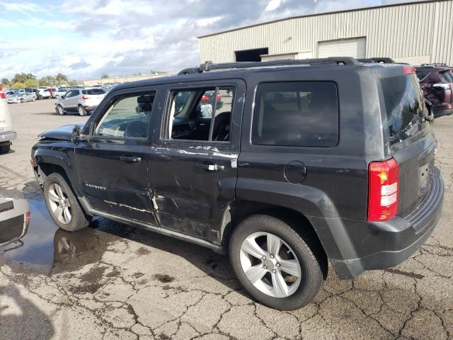 1J4NT1GA7BD119669 - 2011 JEEP PATRIOT SPORT BLACK photo 2