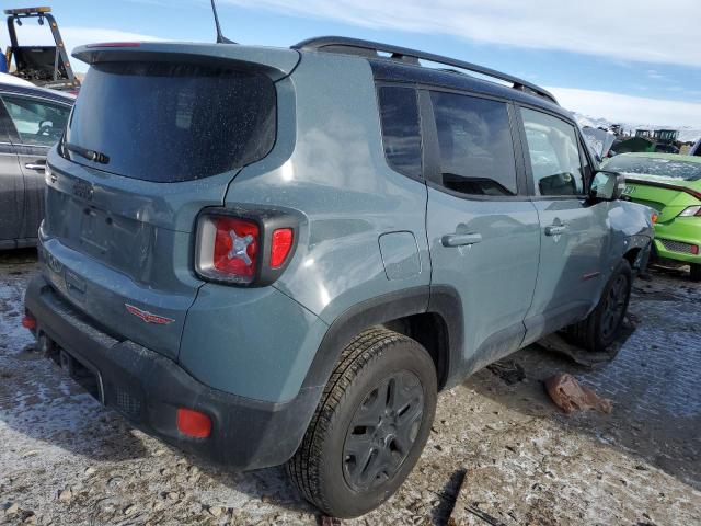 ZACCJBCB9JPG96307 - 2018 JEEP RENEGADE TRAILHAWK GRAY photo 3