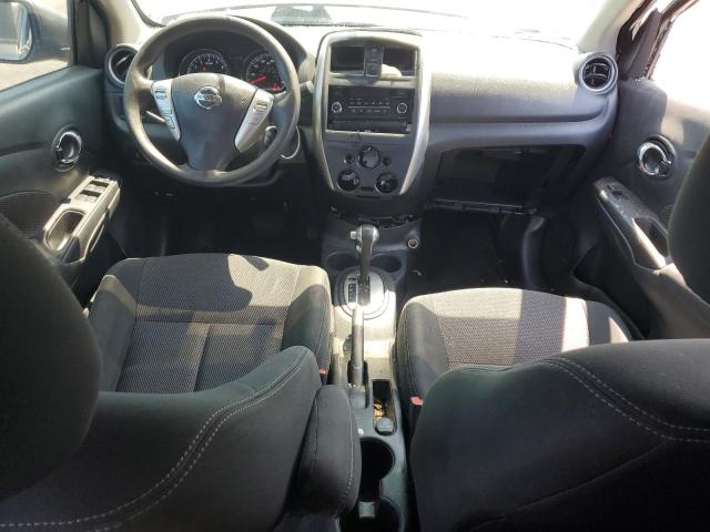 3N1CN7AP0JL805717 - 2018 NISSAN VERSA S GRAY photo 8