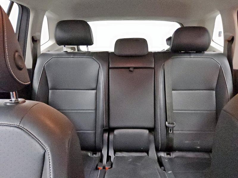 3VV2B7AX6MM009295 - 2021 VOLKSWAGEN TIGUAN SE SILVER photo 10