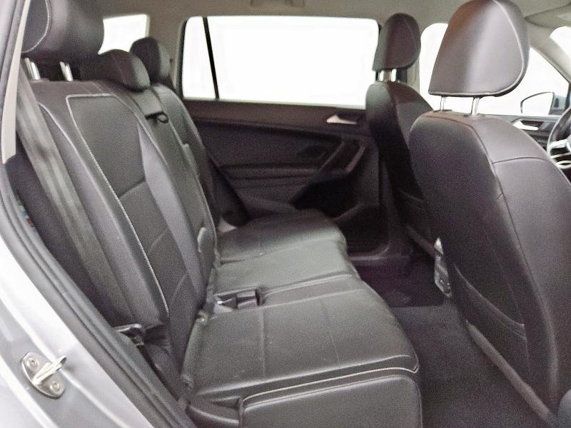 3VV2B7AX6MM009295 - 2021 VOLKSWAGEN TIGUAN SE SILVER photo 11