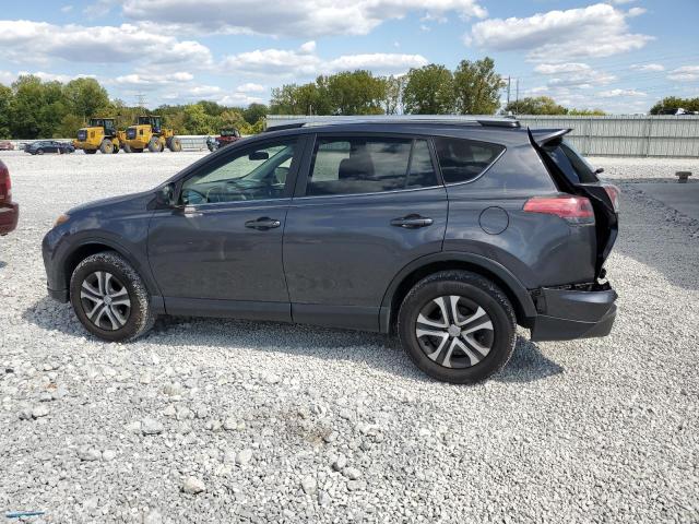 JTMZFREV4HJ112661 - 2017 TOYOTA RAV4 LE GRAY photo 2