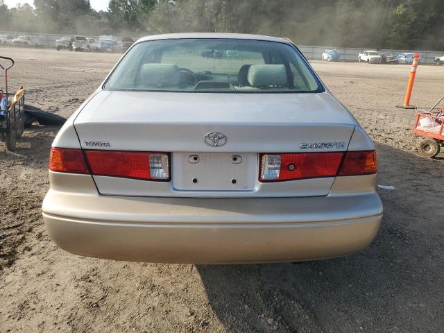 4T1BG22K51U038103 - 2001 TOYOTA CAMRY CE 银色 照片 6
