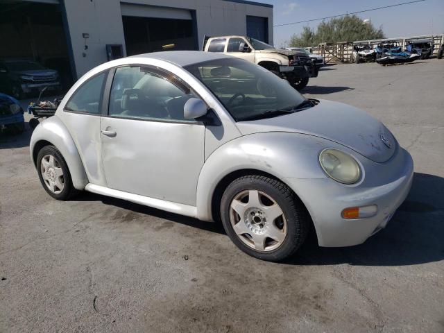 3VWBB61C0WM017656 - 1998 VOLKSWAGEN NEW BEETLE SILVER photo 4