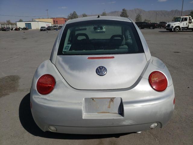 3VWBB61C0WM017656 - 1998 VOLKSWAGEN NEW BEETLE SILVER photo 6