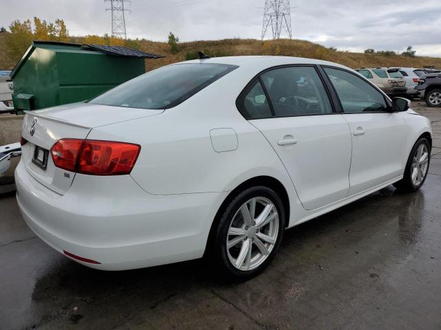 3VWD17AJ3EM294946 - 2014 VOLKSWAGEN JETTA SE WHITE photo 3