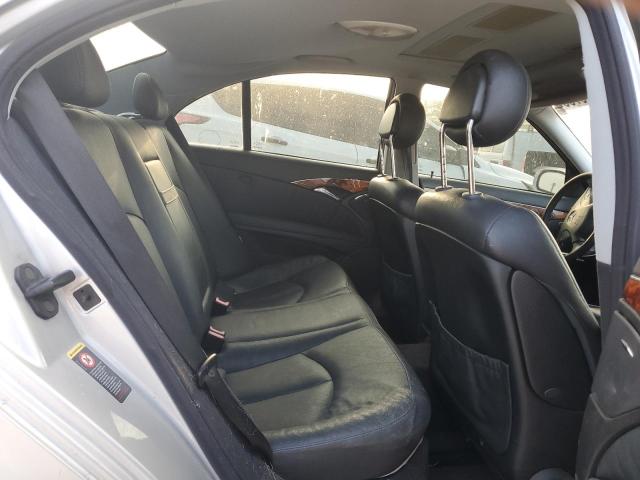 WDBUF65J63A105725 - 2003 MERCEDES-BENZ E 320 银色 照片 10