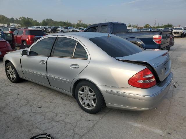 WDBUF65J63A105725 - 2003 MERCEDES-BENZ E 320 银色 照片 2