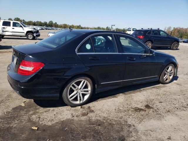 WDDGF4HB5DR273775 - 2013 MERCEDES-BENZ C 250 BLACK photo 3