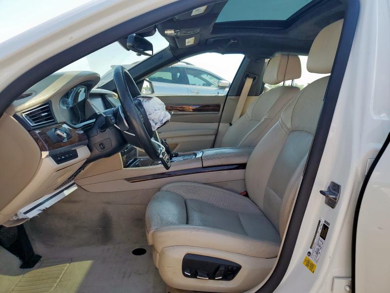 WBAYA8C51FG197604 - 2015 BMW 750 I WHITE photo 7