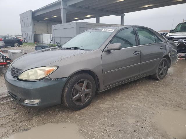 2004 TOYOTA CAMRY LE, 