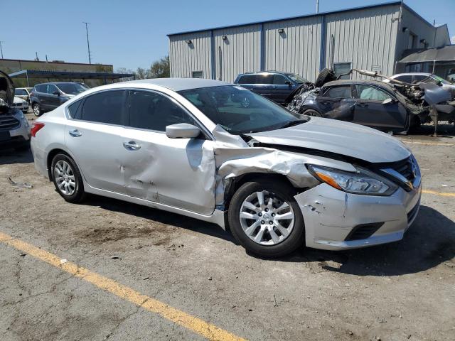 1N4AL3AP3HC476509 - 2017 NISSAN ALTIMA 2.5 SILVER photo 4