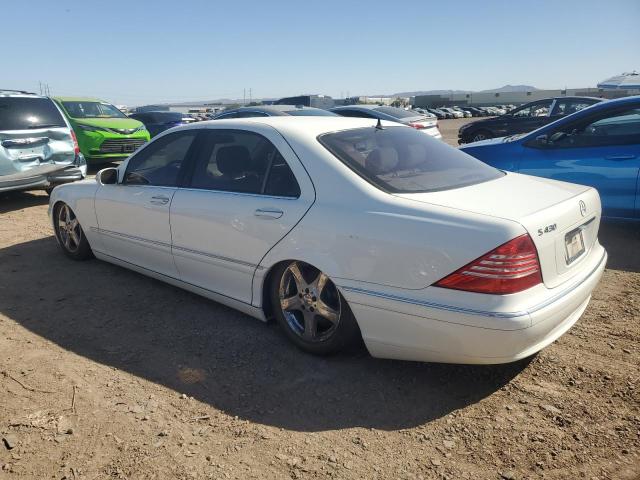 WDBNG70JX5A437166 - 2005 MERCEDES-BENZ S 430 WHITE photo 2