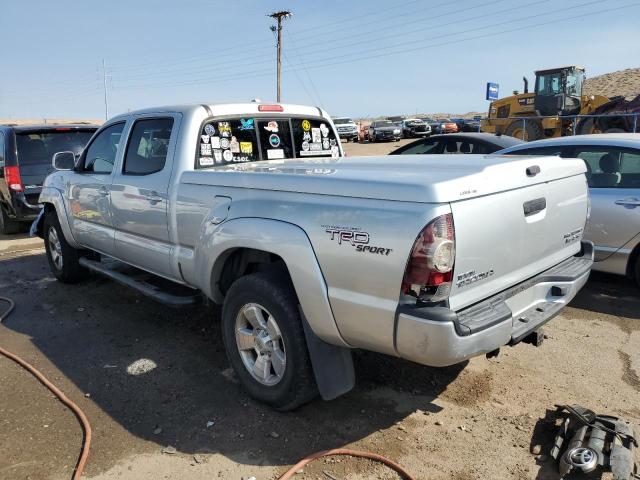 3TMKU72N69M022495 - 2009 TOYOTA TACOMA DOUBLE CAB PRERUNNER LONG BED SILVER photo 2