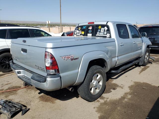 3TMKU72N69M022495 - 2009 TOYOTA TACOMA DOUBLE CAB PRERUNNER LONG BED SILVER photo 3