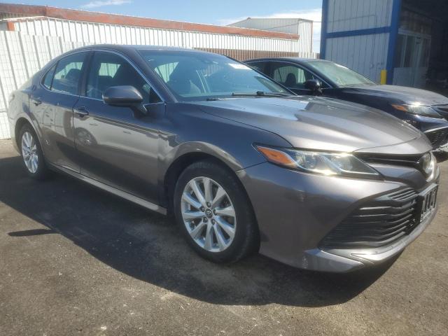 4T1B11HK0KU239394 - 2019 TOYOTA CAMRY L GRAY photo 4