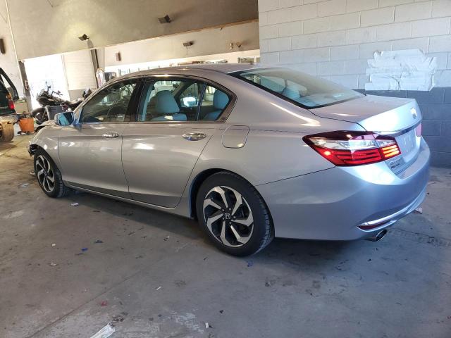 1HGCR3F81HA031931 - 2017 HONDA ACCORD EXL SILVER photo 2