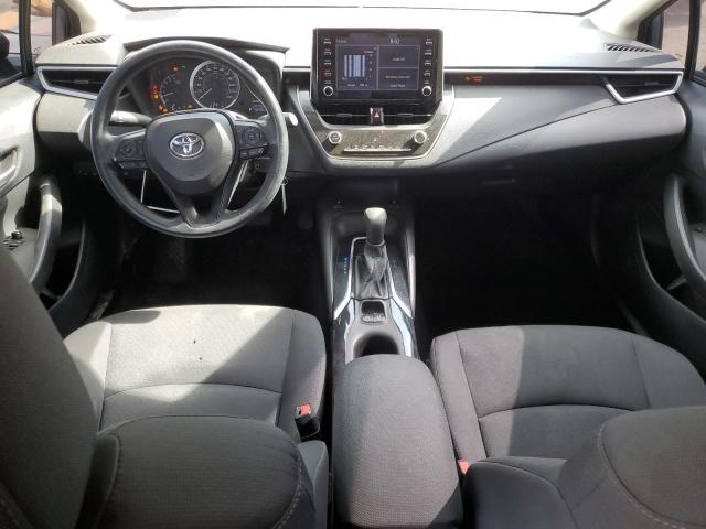 5YFBPMBEXMP215465 - 2021 TOYOTA COROLLA LE GRAY photo 8