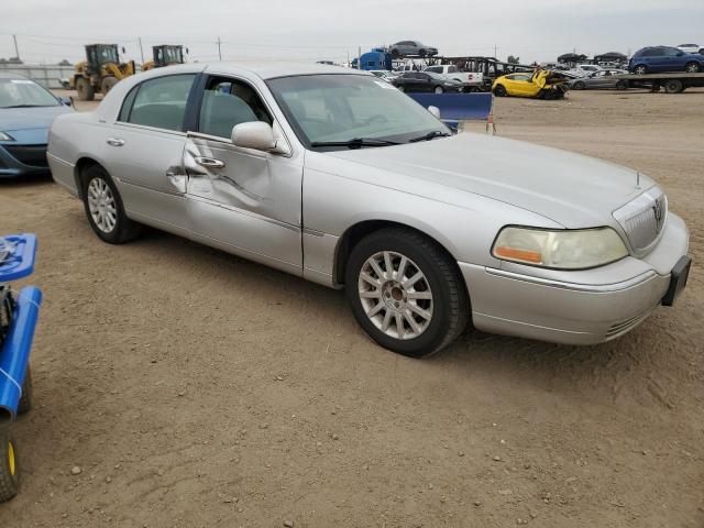 1LNHM81W27Y627170 - 2007 LINCOLN TOWN CAR SIGNATURE 灰色 照片 4