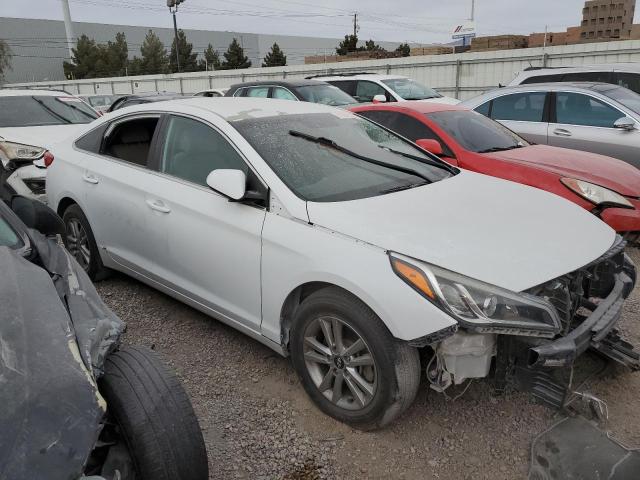 5NPE24AF6HH535441 - 2017 HYUNDAI SONATA SE WHITE photo 4