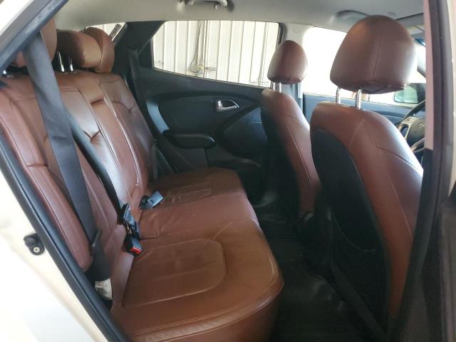 KM8JU3AC0CU487776 - 2012 HYUNDAI TUCSON GLS WHITE photo 11